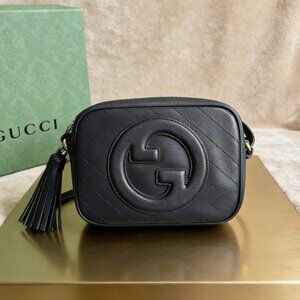 Gucci Blondie Medium Shoulder Bag